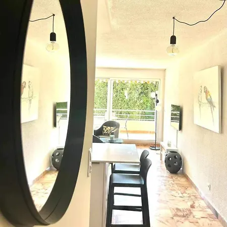 Eden B7 Apartament *